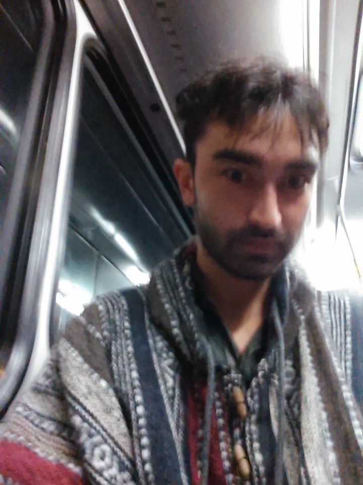 On the bus
#bus
#poncho