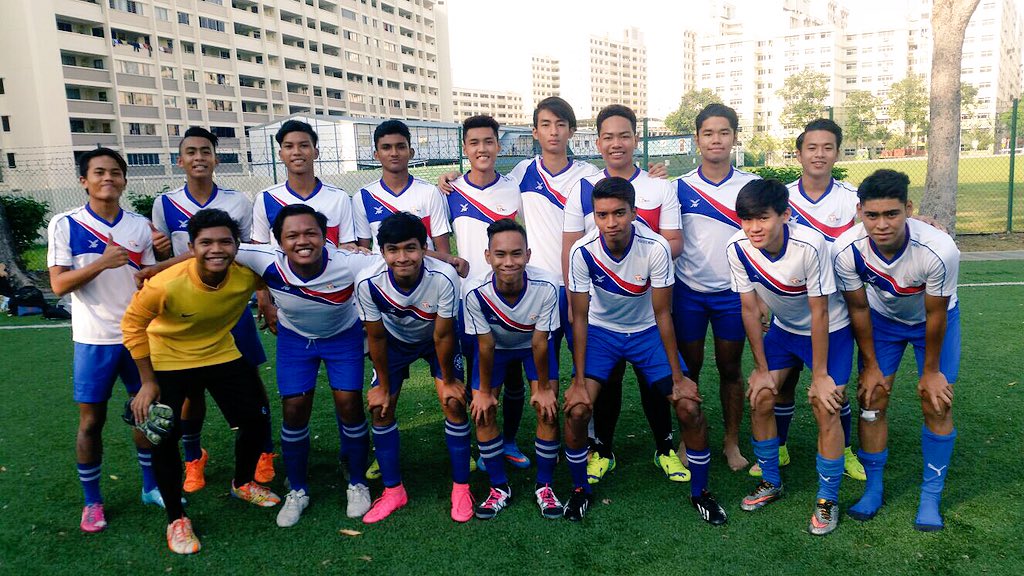 NickyMiranda18's tweet photo. We might have lost todays game but still doesn't prove we're not the best team ever formed #haladayak https://t.co/24x4eXEiOr