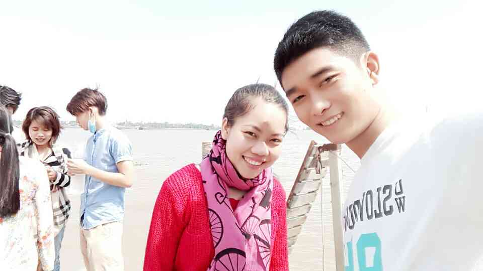 lethido6489's tweet photo. Những nguoi em đồng nghiệp https://t.co/Njo2noqaiQ