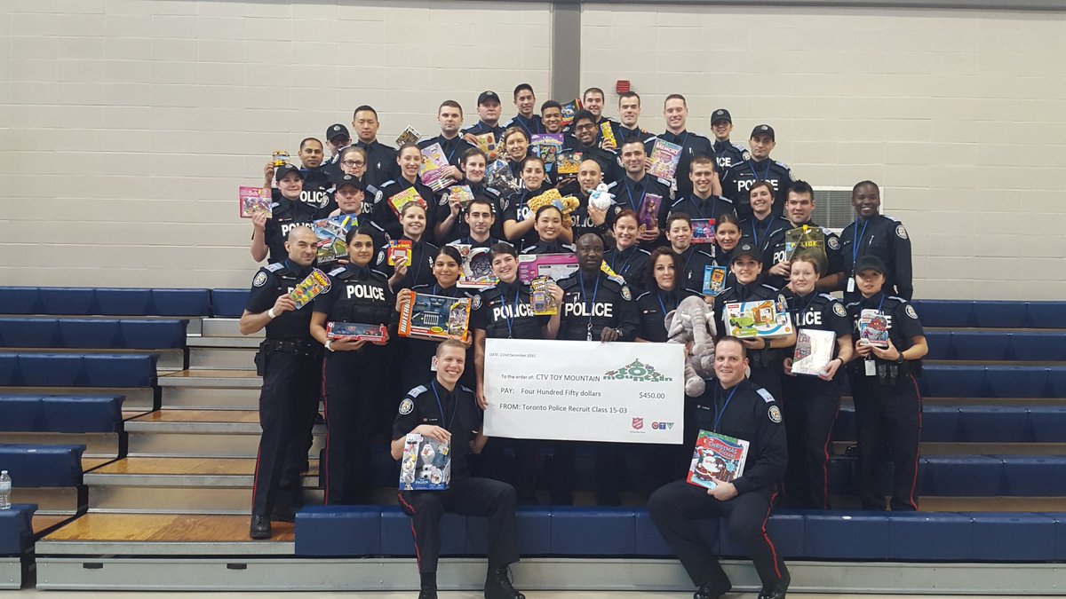 thecoffeecop's tweet photo. A BIG Thank you to @TorontoPolice Recruit class 15-03 for donating $450.00 + toys for @ToyMountain #TM2015 https://t.co/94hF5saB8J