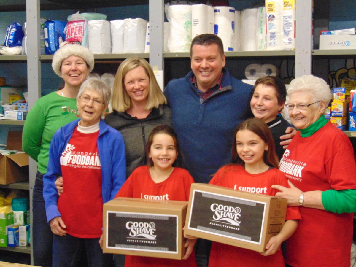 orangevillefood's tweet photo. Thank you Good Shave for dropping off 225 new packages of razors
#GoodShave @goodshave
#Orangeville #Dignity https://t.co/I8JeCFJZdP