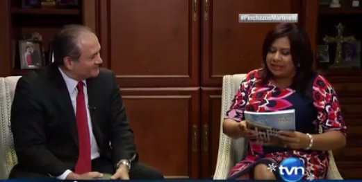 tvnnoticias's tweet photo. Siga viendo entrevista exclusiva de Fiscal Harry Díaz con @CastaliaPascual en https://t.co/q2MvEoCPzb https://t.co/V4L2g3joAj