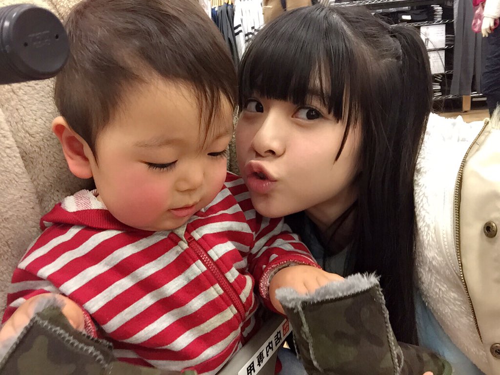 cindyyuvia's tweet photo. tadi ketemu anak kecil lucu bangeeeettt 😚😚😚 https://t.co/ATl707dELK