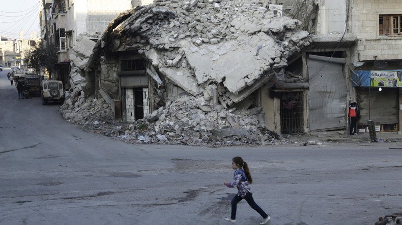 #Breaking Neuf enfants tués par #Daesh ds le bombardement d'1 école #Syrie
#EnfanceSacrifiée
bit.ly/1U28Nvk