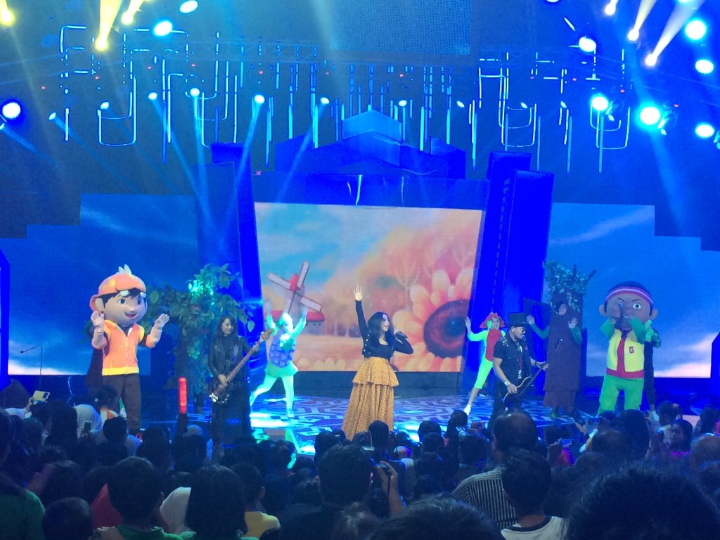 "<a href="/MNCupdate/">MNC Update</a>: Ayo kita sama-sama Jagalah Bumi bareng <a href="/kotakband_/">Official KOTAK</a> dan Boboi Boy! #MomAndKidsAwards2015 "