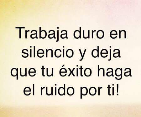 blasturbanacom's tweet photo. Mente Positiva!!!👍😉 Ya en cabina @LizR03 con el #extrapop
Escuchanos por 📻🎧
App📱Blast Radio Chiriquí https://t.co/TIuX1sVILL