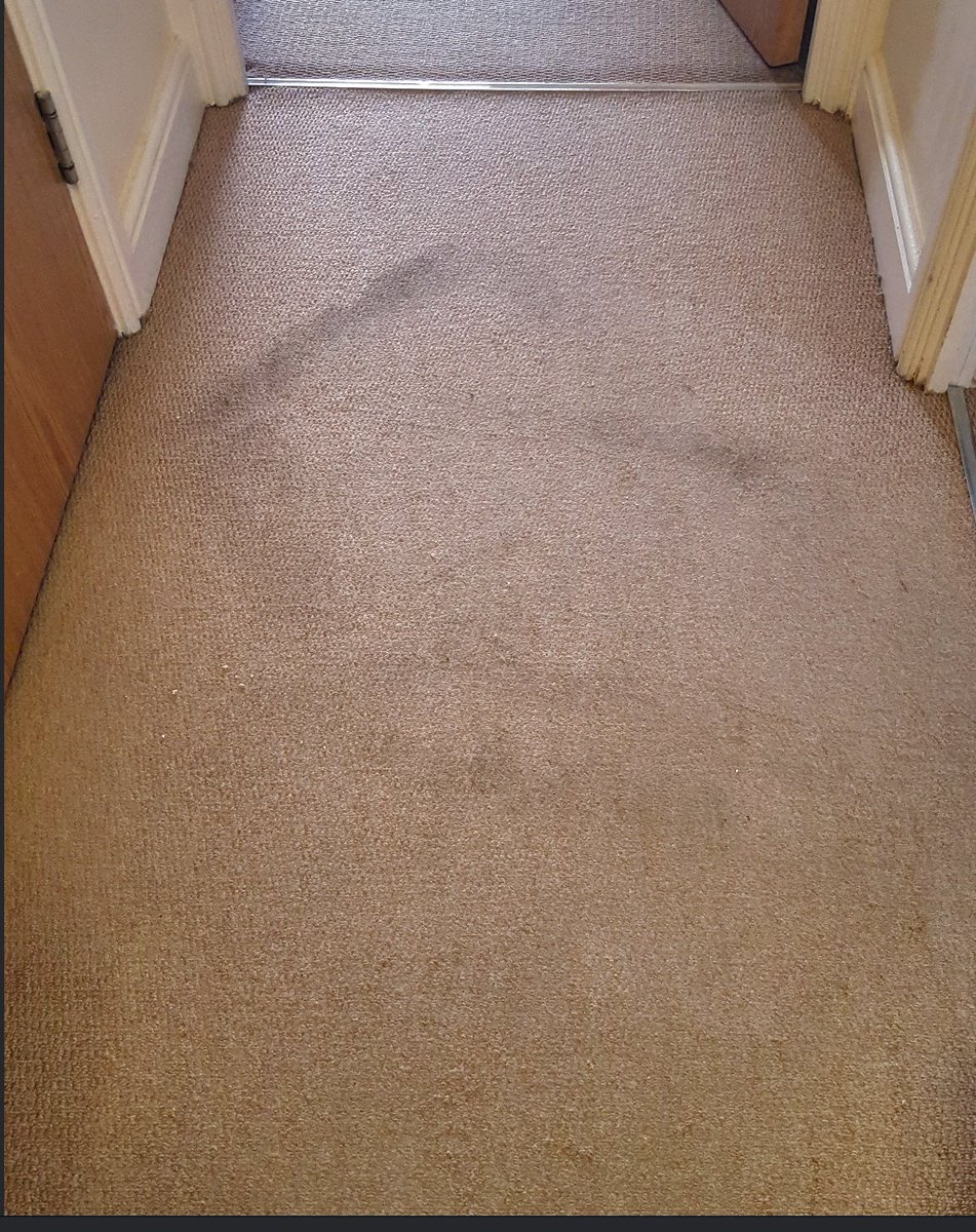 emmapat's tweet image. @knowhowtohelp your team just installed my integrated washing machine - here is what my flat looks like now. A mess.