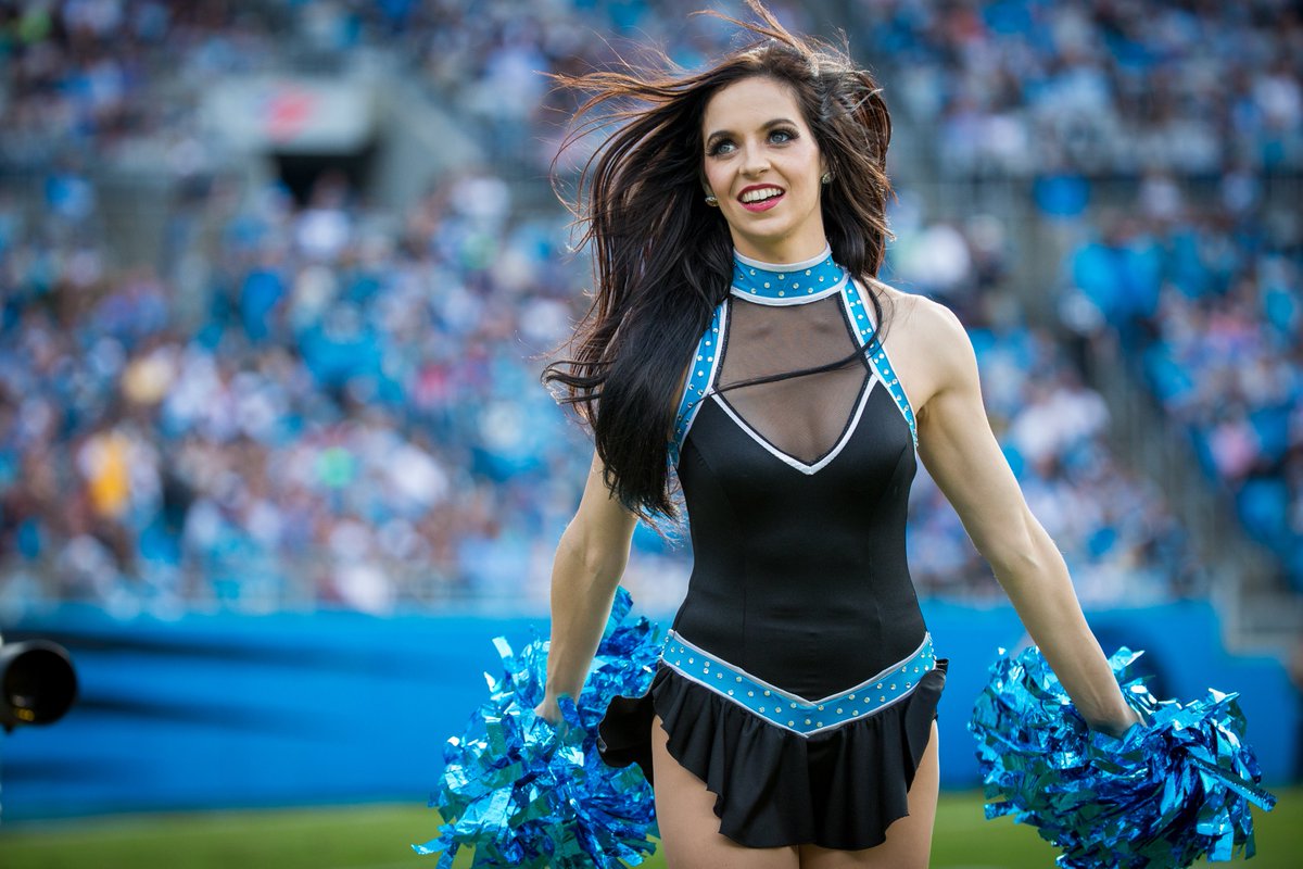 PanthersTopCats's tweet photo. Happy Birthday TopCat Chandalae! You're such an inspiring teammate! #livethedream https://t.co/1VkxeNTGT6