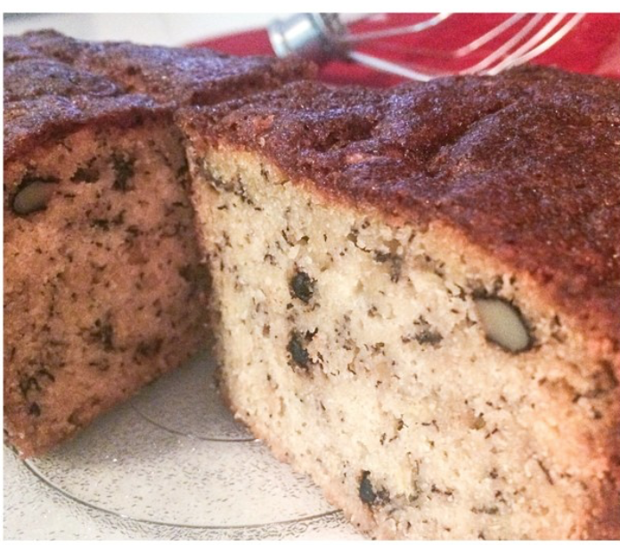 JarlyTreats's tweet photo. This Banana Walnut Bread from @sugardefined got 5 stars, did you try it? #JarlyBox #JarlyMiami https://t.co/oVgNBPmpkU