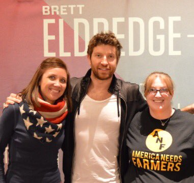emdcp's tweet photo. Happy Brett Eldredge Day @bretteldredge!! #Illinois #Celebrate #December22 https://t.co/AxDzBGaRff