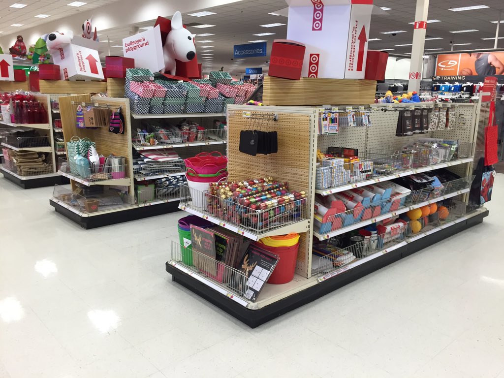 Playground is on point!!!  Ready for the guests🎄. <a href="/ConnieDroge/">Connie Droge</a> <a href="/HaleyTgt/">Haley Harrington</a>