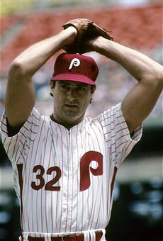 Happy 71st birthday to 1972-86 HOF pitcher \Lefty\ Steve Carlton.  