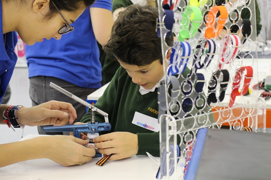 watchitmade's tweet photo. Final stages of the watch making process with Parkfields Middle School, Toddington @watchitmade @CranfieldUni https://t.co/S8vgVg4ve2