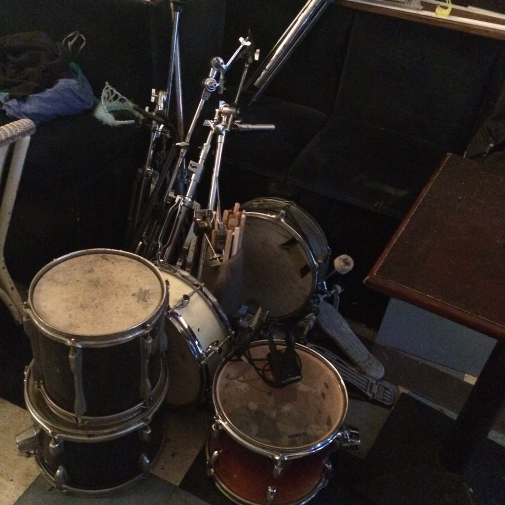 Fancy some drum bargains ? Get in touch with us , need to be gone by Jan 3 !! 🔥💰🔥