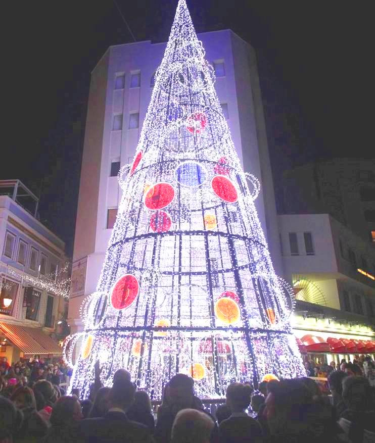 MARBELLATURISMO's tweet photo. No esperes que te olvide,
ni olvides que te espero en #Marbella.
¡Felices Fiestas! https://t.co/jdteVpDGwg