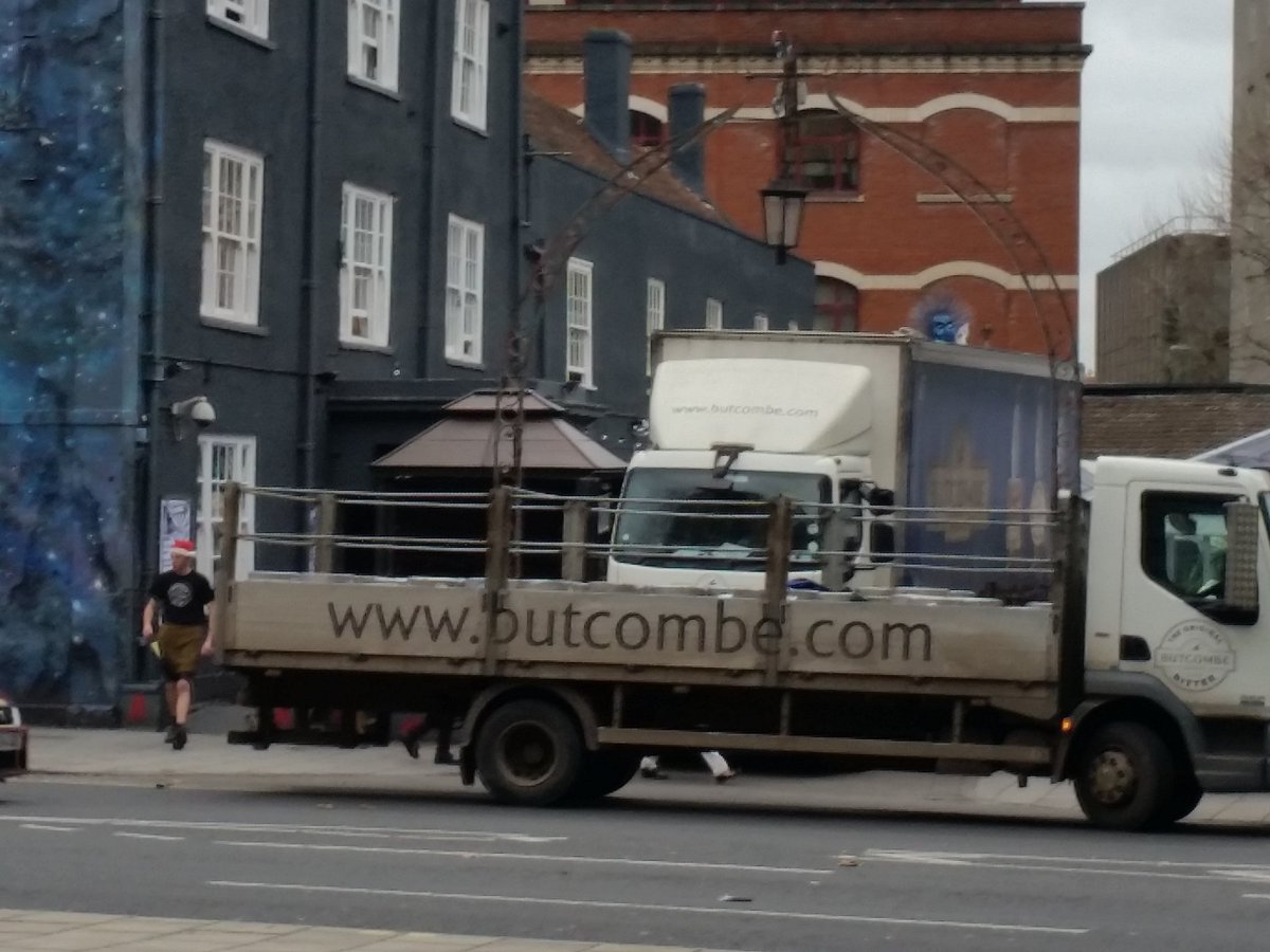 Beerymatt's tweet photo. @ButcombeBrewery Saw the draymen's Christmas do in Stokes Croft earlier! https://t.co/6l19dZvAqs