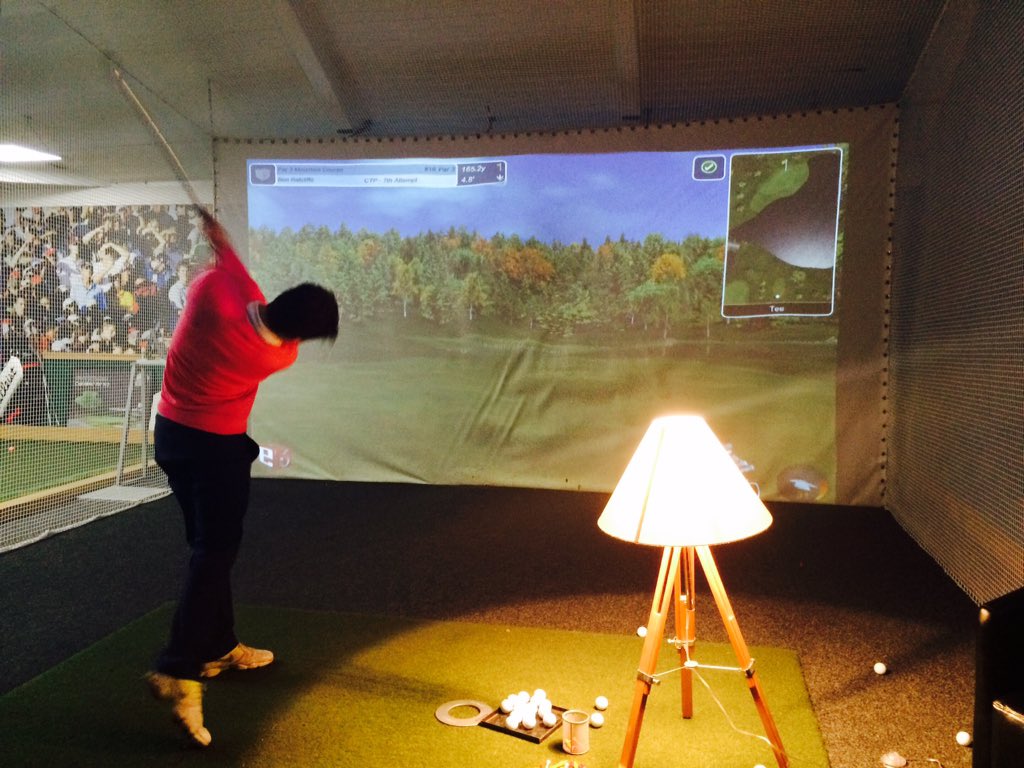 TheGolfDen's tweet photo. @7beno7 hitting it to 1ft 10 on Sunday in the @TheGolfDen @hullgcpros nearest the pin competition! #titleistdriver https://t.co/v1jOl9SDQj