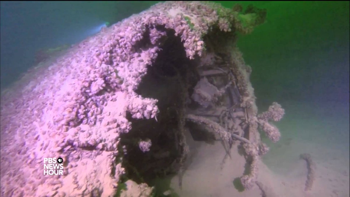 LasVegasLocally's tweet photo. Lost history treasures revealed as waters recede in Lake Mead https://t.co/WfxEU2cvaG #Vegas #Nevada #history #drou… https://t.co/HGZzZMrN10