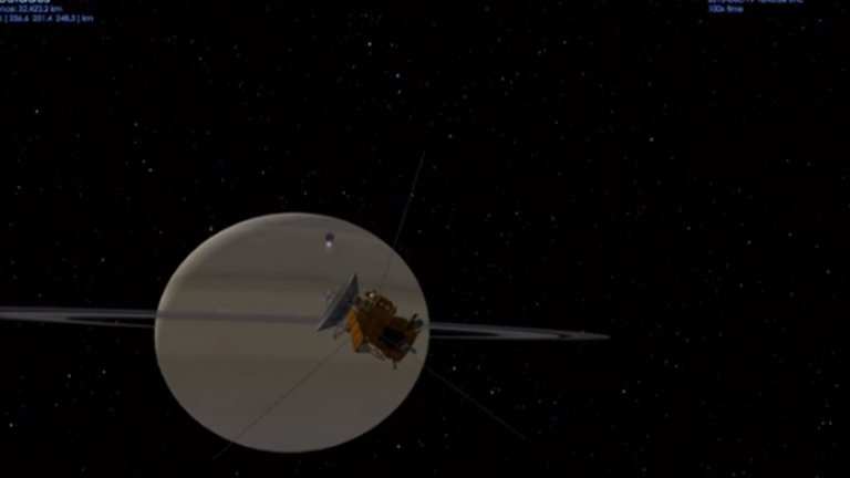 Reuters's tweet photo. VIDEO: NASA's Cassini spacecraft takes final up-close flyby of Saturn's ocean-bearing moon. https://t.co/jqGZJEVkbb https://t.co/ZgimWcHqKm
