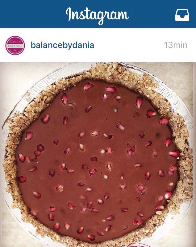 Allpasweets's tweet photo. #ChocolatePie #food #foodporn #chocolatelovers #vegan #100Dark follow for instructions @balancebydania https://t.co/xdfpivuE89