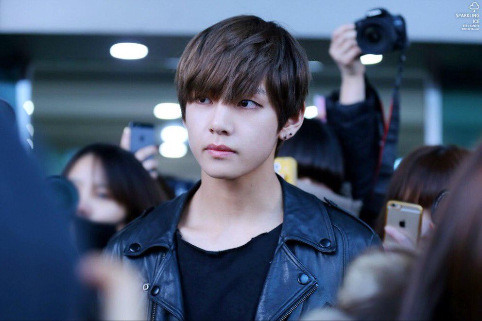 on Twitter: "TAEHYUNG IN LEATHER JACKET APPRECIATION POST PT.5 https
