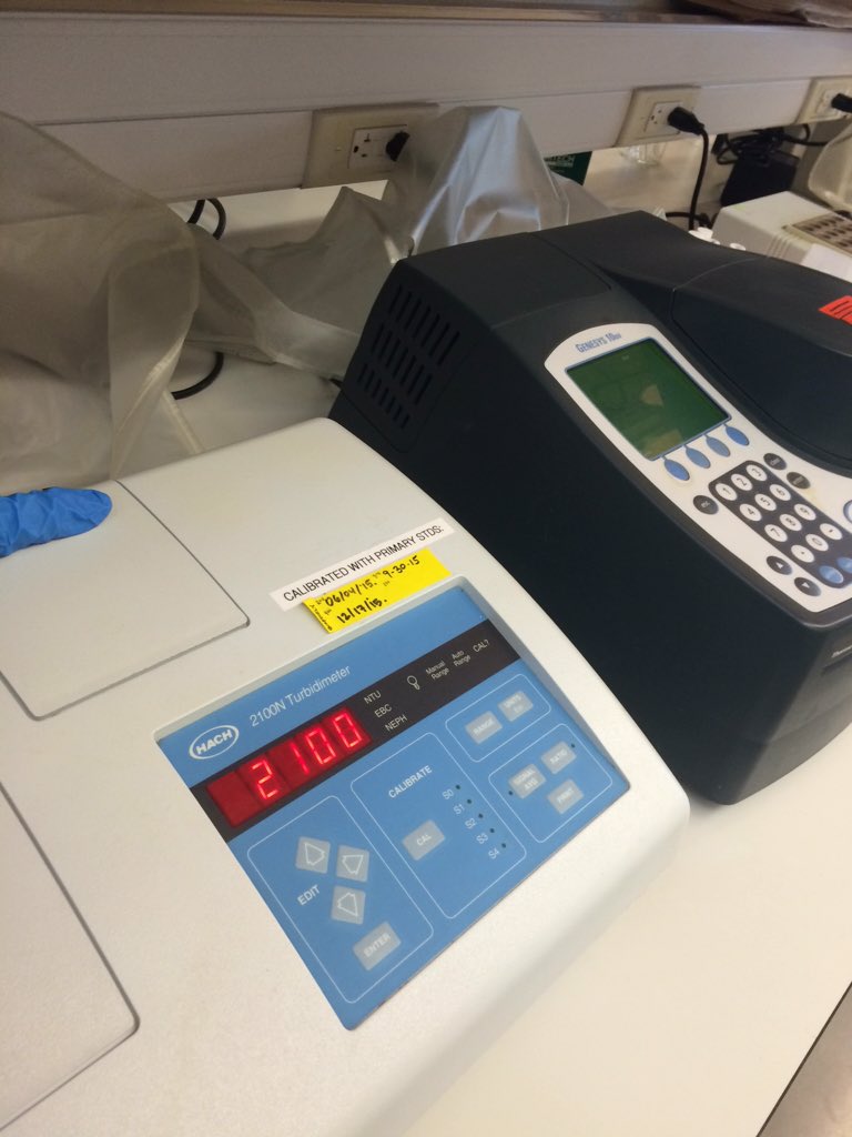 trimtrom's tweet image. @trimtrom Just kidding! Wake up, machines! #LabLT #LabLiveTweet #LiveTweet