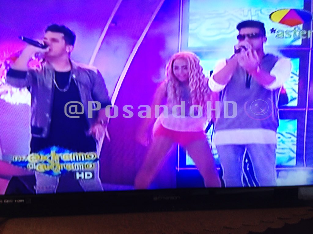 En @DEEXTREMO15 en Vivo @ManuYValentino Sintonízalo ya!