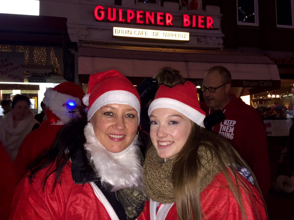 Andre_Koppen's tweet photo. De opnames van de #Kerstmannenloop @SeriousRequest zijn gestart powered by @Gulpener #SR15 #Heerlen https://t.co/bgy9kIBMh1