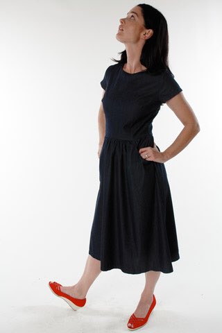 SuperLizeM's tweet image. 3/11 #RobinTunney for #BuiltByWendy #Spring2006 #shooting #photohoot #mode #fashion