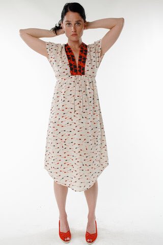 SuperLizeM's tweet image. 1/11 #RobinTunney for #BuiltByWendy #Spring2006 #shooting #photohoot #mode #fashion