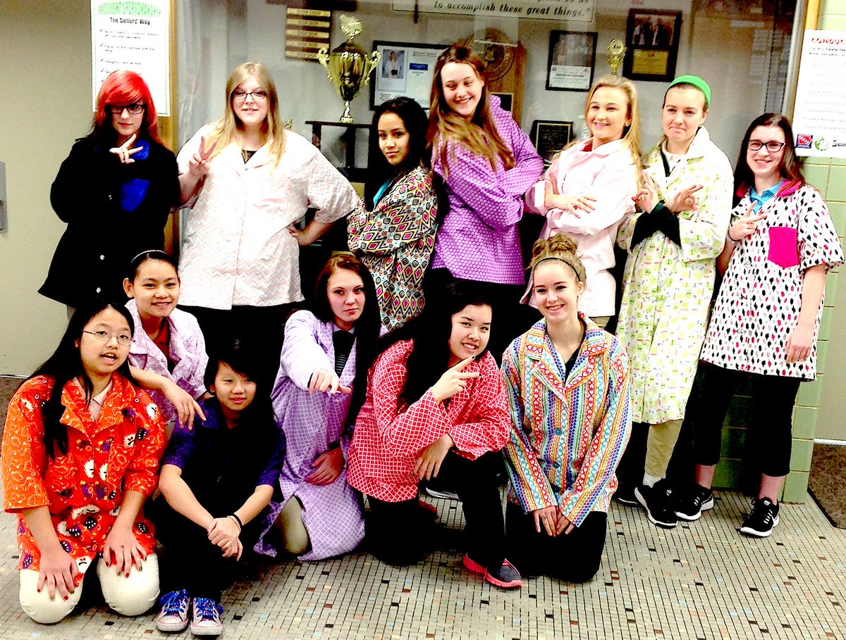 CVCatholicSchls's tweet photo. Pajamas done in time for Christmas - CHS Clothing 1 Class looking good. https://t.co/kxIIBt7Ujj