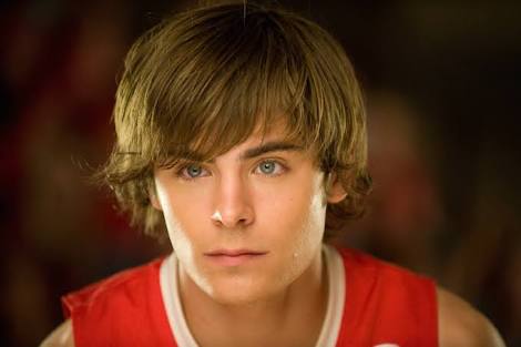 preferequal's tweet image. Troy Bolton
inventou o cabelo Justin Bieber e nem sabia 
voce tinha um crush nele e nem sabia
