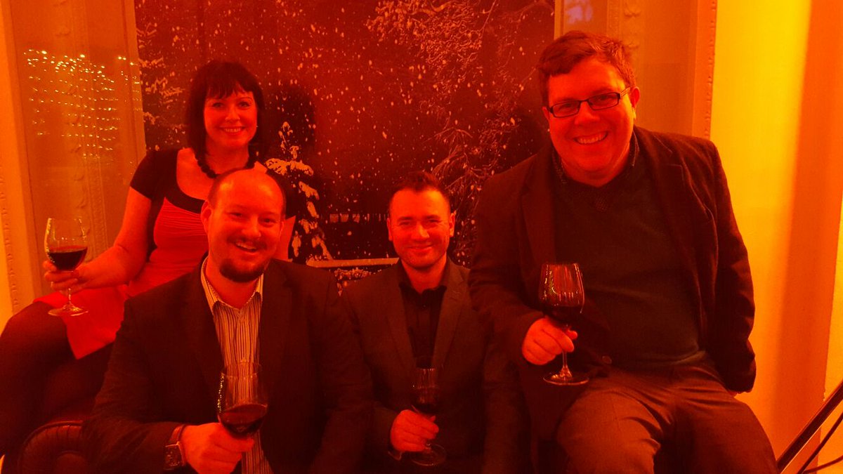 BlueHutPro's tweet photo. @BlueHutPro we wish you all a Happy Christmas and Wonderful New Year!!! 
#eventprofs #Events2015 #Christmas #London https://t.co/mtWBrKK65P
