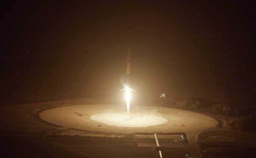 sopitas's tweet photo. ¿Qué es el SpaceX y por qué es tan importante? https://t.co/FGmn9e9Puv https://t.co/KRGsVZWhm5