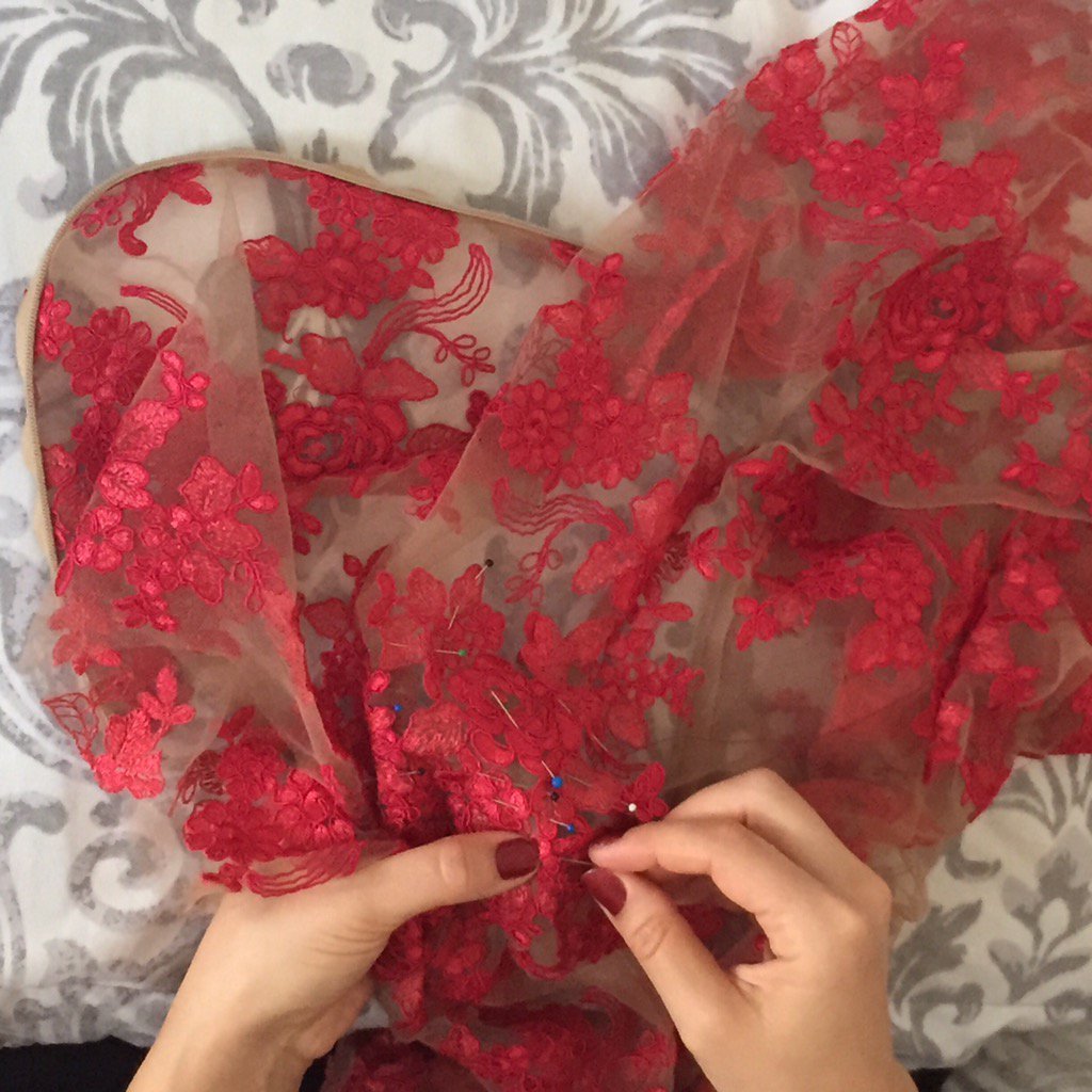 DoraSasu's tweet photo. Getting another baby ready :) gotta love this #redlace #handmadedress #couture #fashion #style #lacedress #appliqué https://t.co/erAulZXRuv