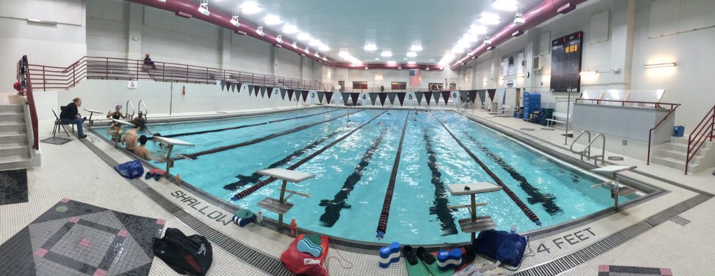 LC_Swim_N_Dive's tweet photo. Fun today with 100x100's! #longpractice https://t.co/3oGbJGhChh