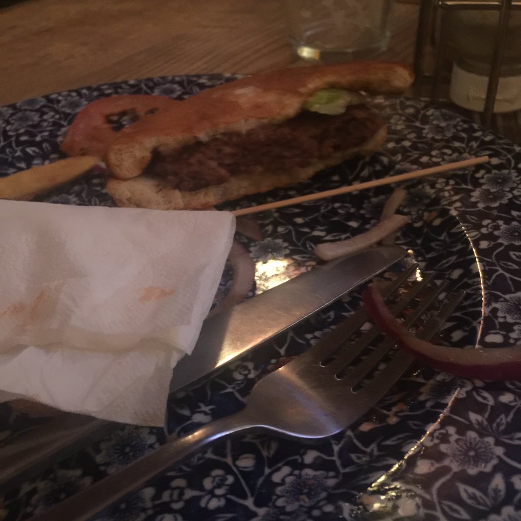 TangoDurham's tweet photo. pls don't settle for less! for the best burgers in #thisisdurham @TangoDurham! show us the #love &amp; yr #burgerface https://t.co/QrbDLI1m30