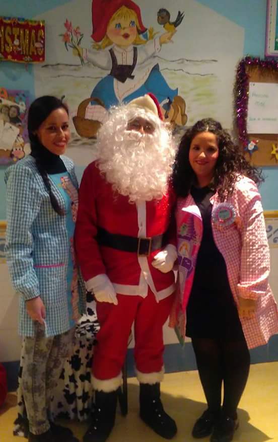MARIA_GJ80's tweet photo. Papá Noel visita la guarde https://t.co/GoRycu06bH