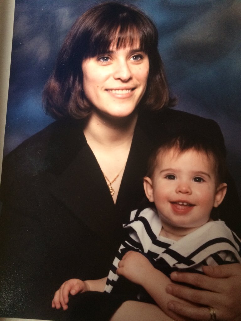 t_dorner's tweet photo. Enjoying this one home with me. Missing the little girl@kelseydorner https://t.co/3kpqbijIL8