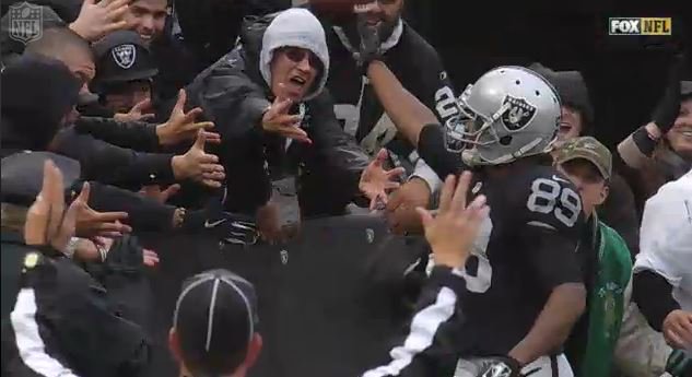 Raiders's tweet photo. Amari Cooper has been chosen as a Pepsi Rookie Of The Week nominee!

Vote for Coop here: https://t.co/MsaJQodP9a https://t.co/hHiFqWdlrX
