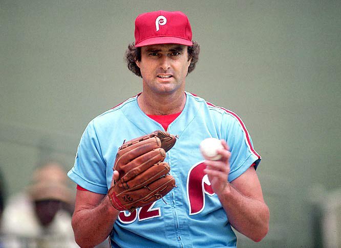 Wish a happy 71st birthday to Hall of Famer Steve Carlton! 