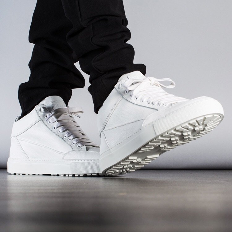 Spring/Summer 2016, first delivery. Now available at select retailers! #masongarments