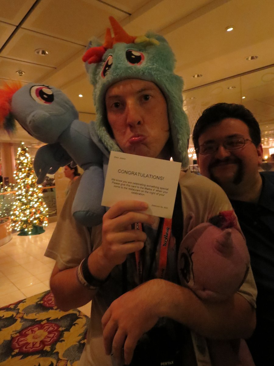 mewtwo_EX's tweet photo. @SeaBronies Here's some more pictures! https://t.co/CHu9Qj9TRQ