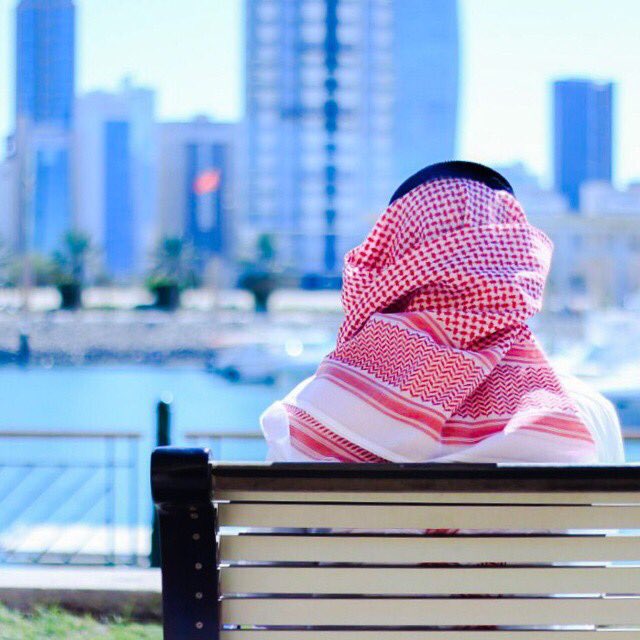 Ee8858's tweet photo. محال الحال يتبّدل ، احبك ماضي و حاضر ومستقبل . https://t.co/KzjtB6nv7J