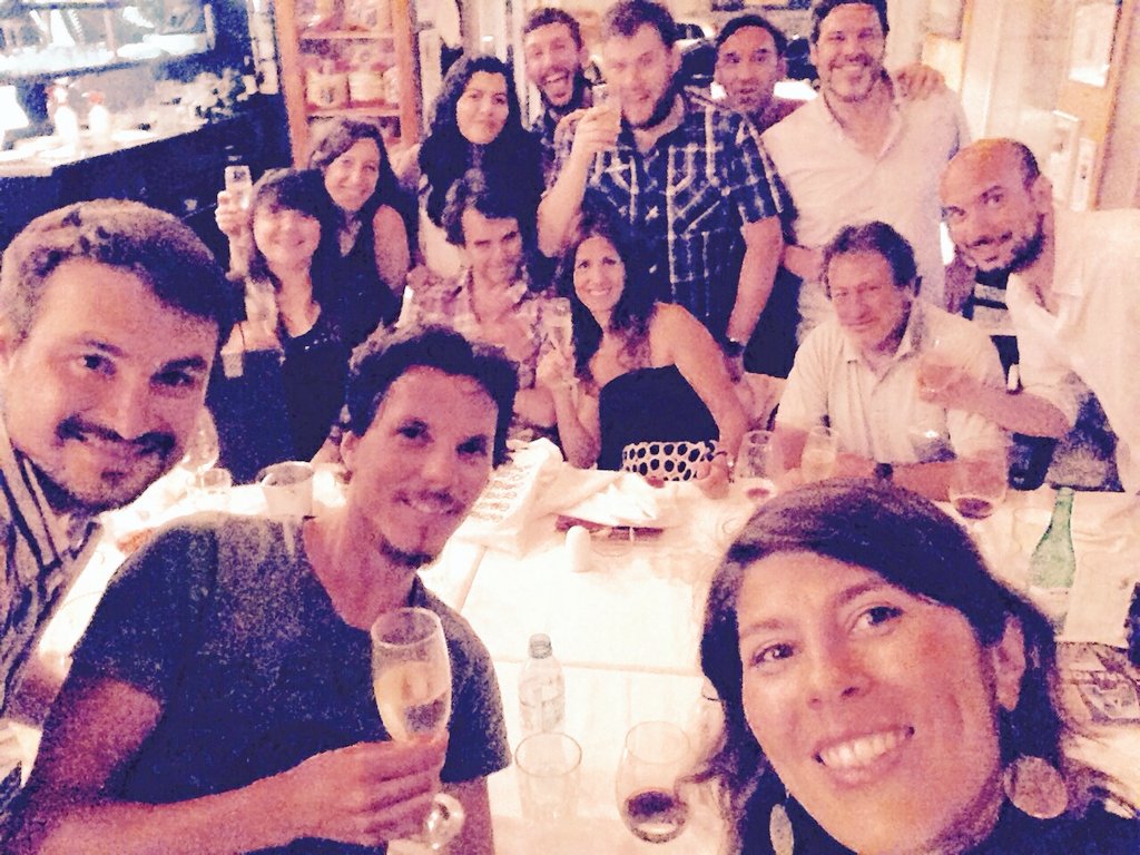 NuriaAmOK's tweet photo. Chin chin! @banda3punto0 @mikesonido @sebaplos @LariSerrano @tvnoe @Tomas_Reynolds @eltatoyoung @martingervasoni https://t.co/mgD9BxJ76X