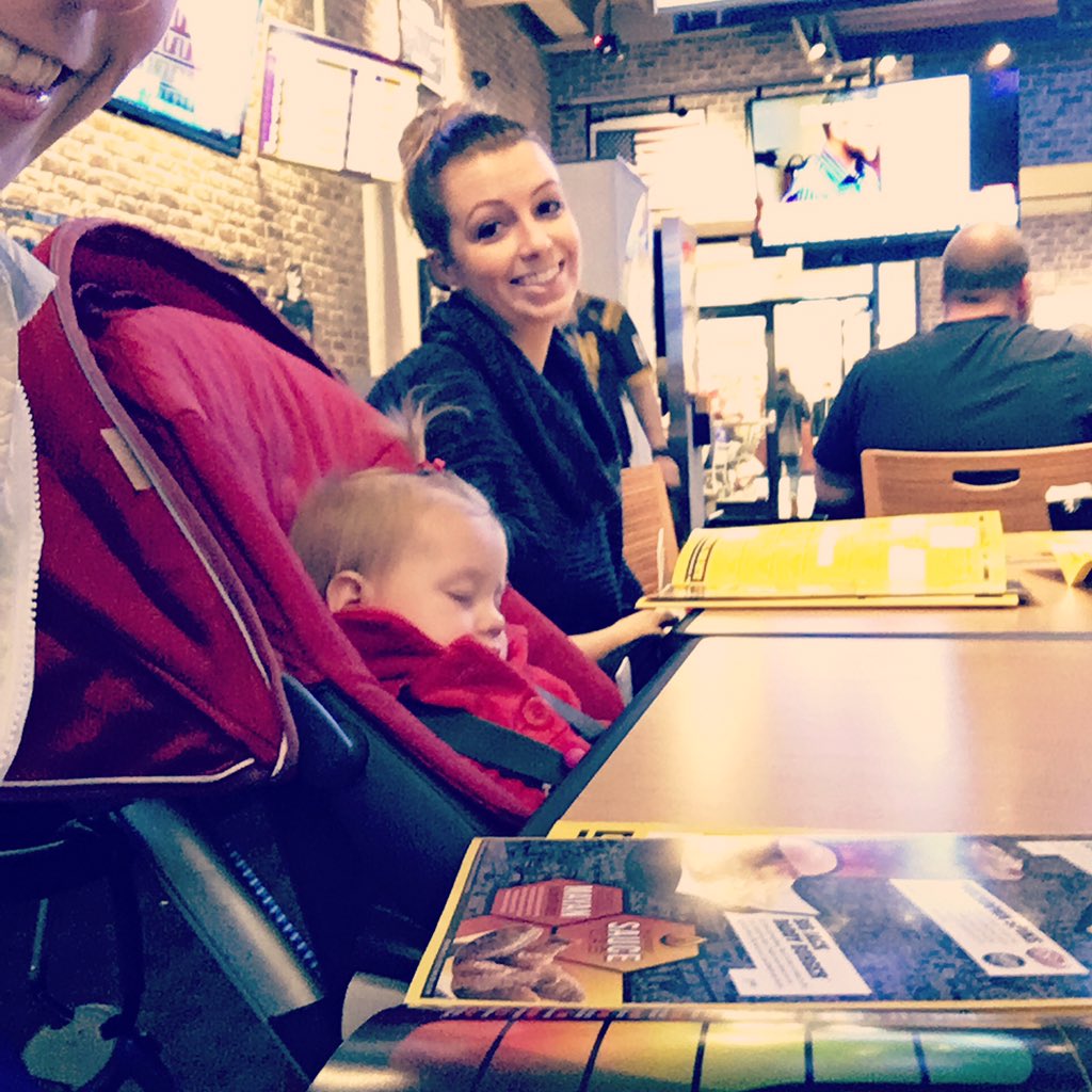 Thanks <a href="/StokkeBaby/">STOKKE®</a> when <a href="/BWWings/">Buffalo Wild Wings</a> says no strollers at table.. You save the day! 🙌🏼💥