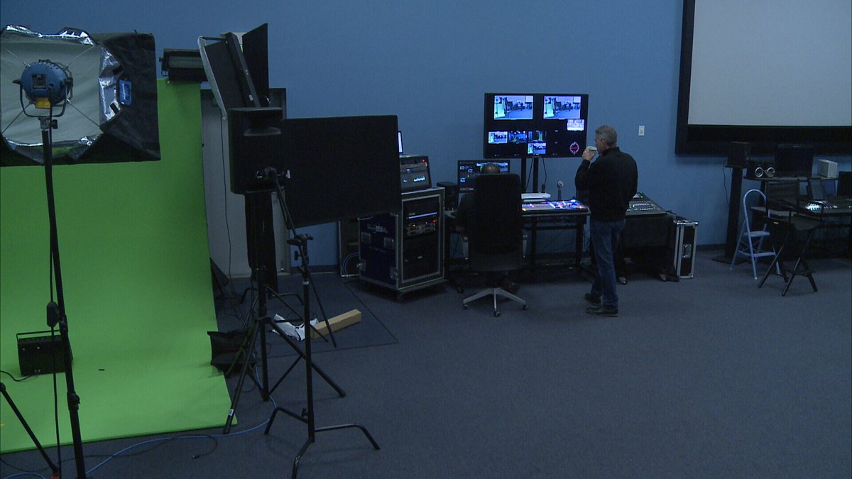 KCMDemo's tweet image. Testing out the Tricaster!
