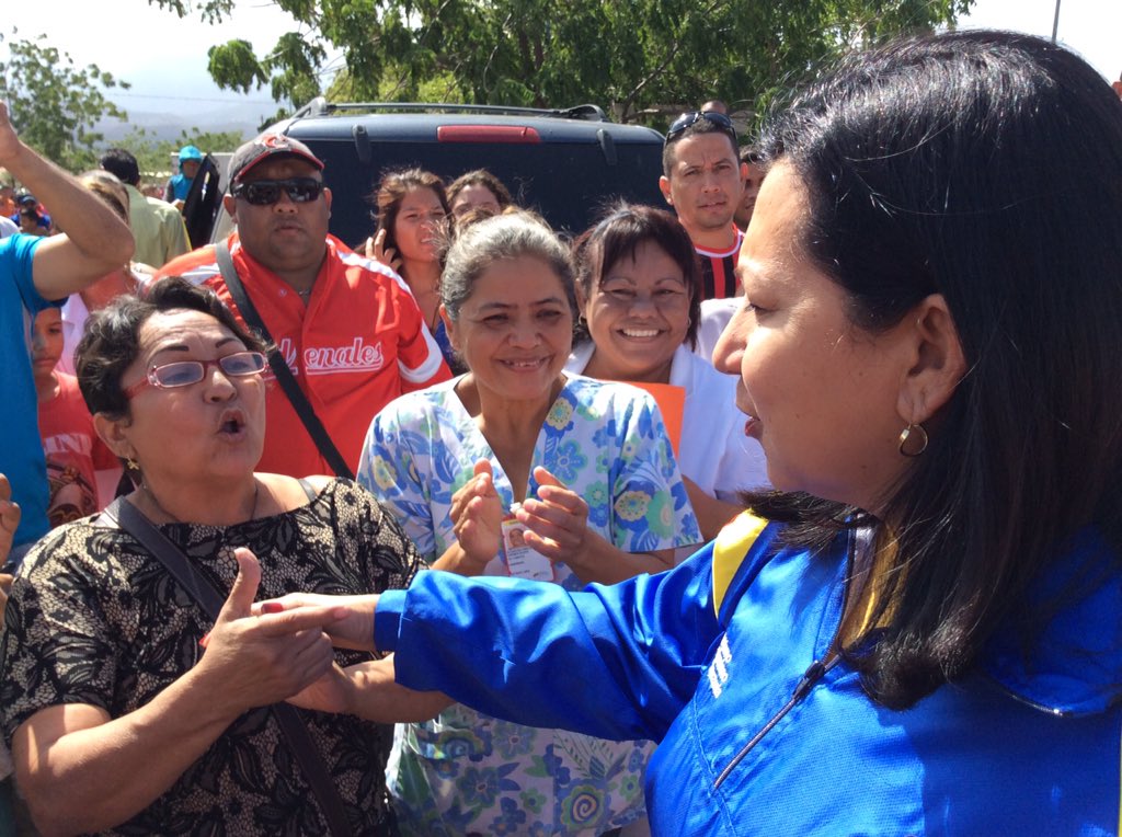 gestionperfecta's tweet photo. Hoy inauguramos en la pq Siquisique del mpio Urdaneta la Radio Base de Movilnet! Logros solo en revolución https://t.co/eiV6CM0XRy