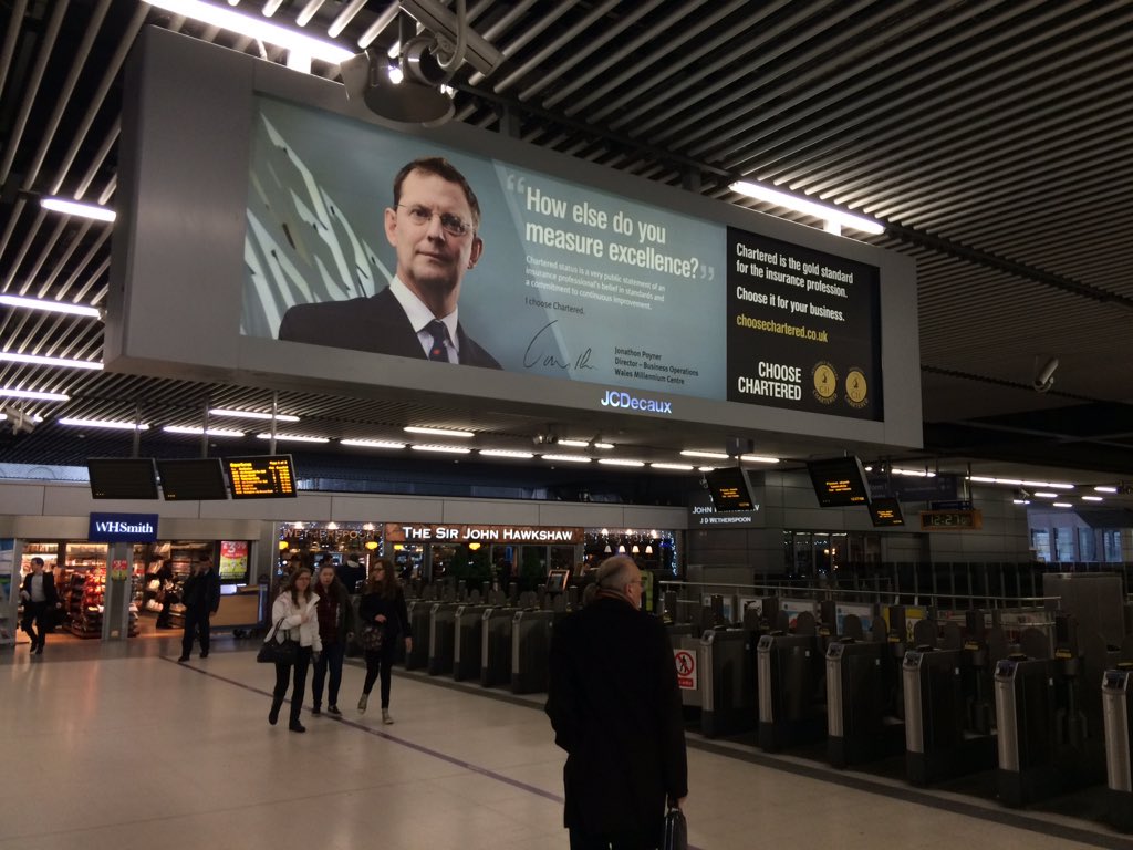 SylvainePoitau's tweet photo. @1lovesmakeup our Cii campaign in canon street London City looking grant https://t.co/fQ2NjGExN0
