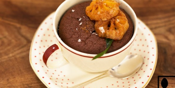 everysingletim3's tweet photo. The Perfect Flourless Christmas Chocolate Pudding In A Cup - Click For Recipe https://t.co/WAnc8dMz99 https://t.co/DVS8k4uQ8W